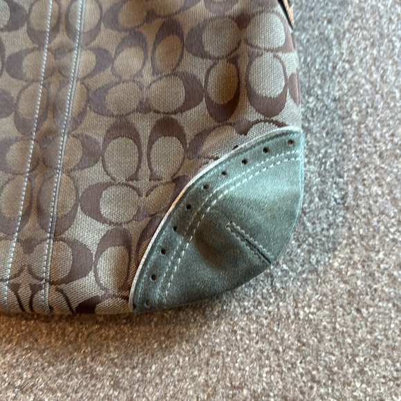 Bag - Picture 2 of 7